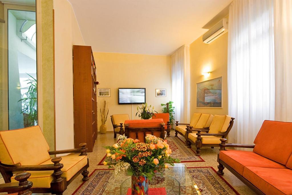 Janeiro Frontemare Hotel 3*
