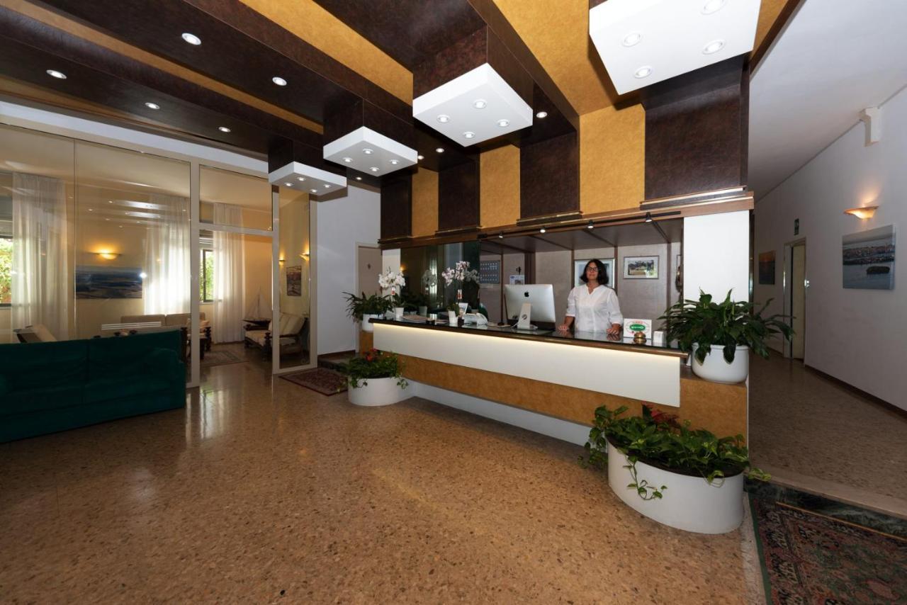 Janeiro Frontemare Hotel